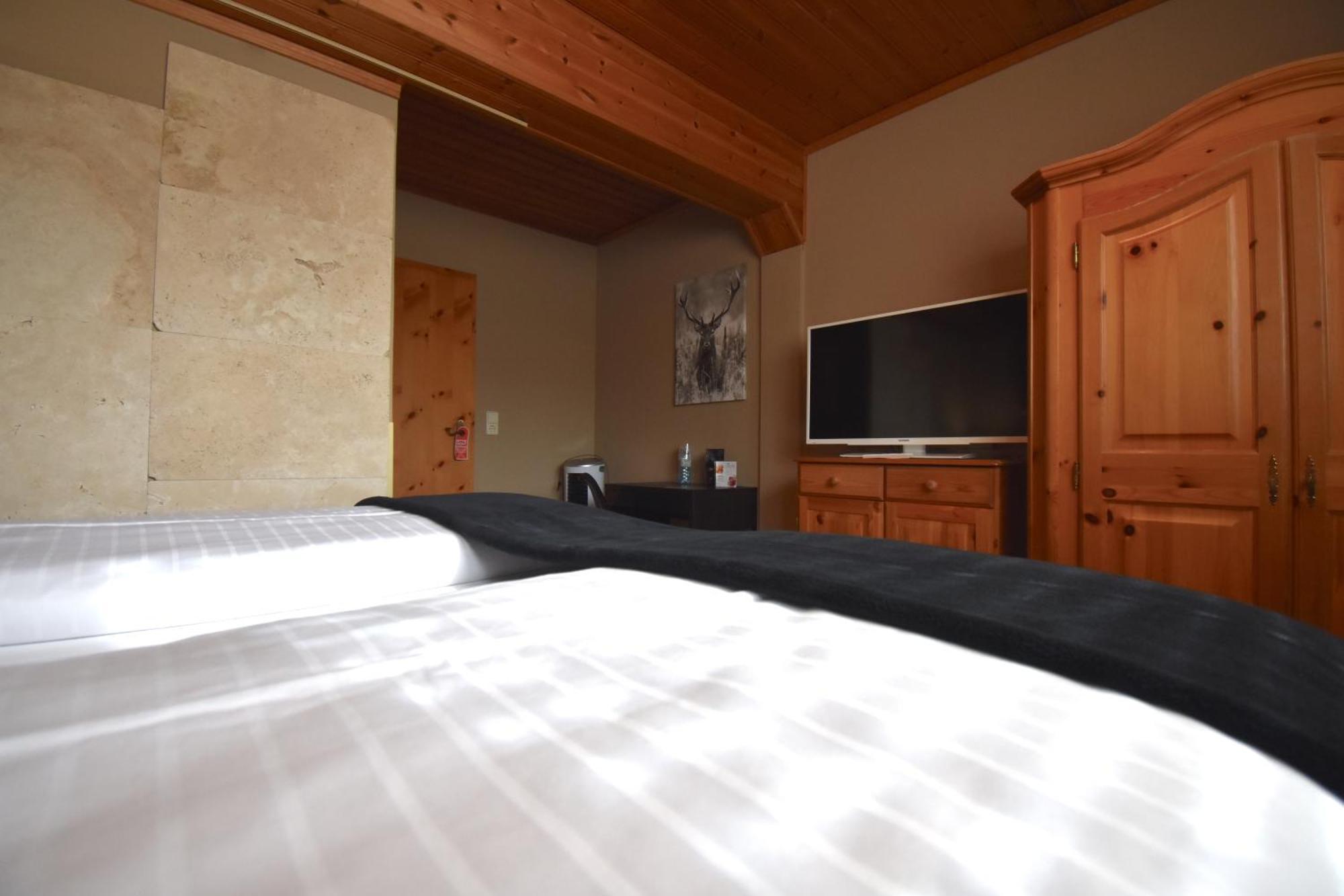 Amoria Secret Escape Woerthersee - Adults Only Wellness & Self Check-In Krumpendorf Bilik gambar