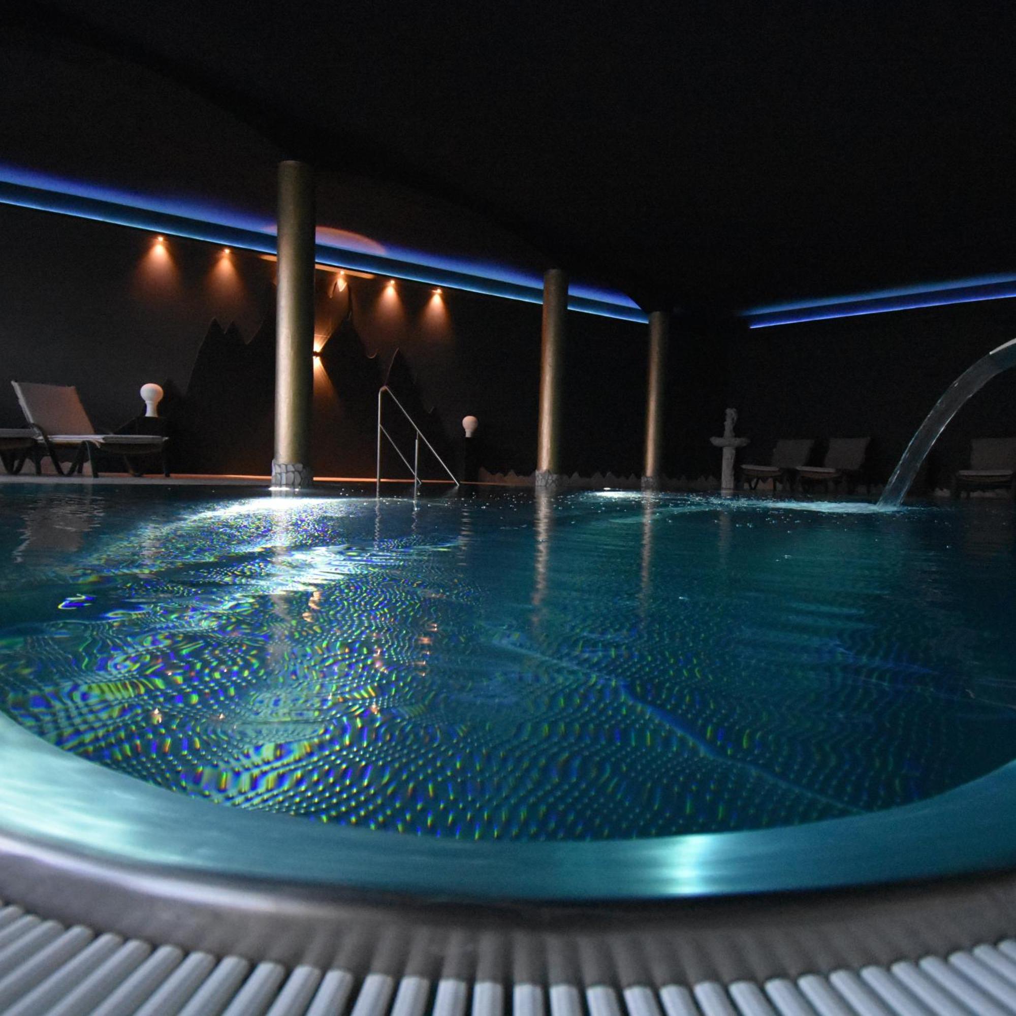 Amoria Secret Escape Woerthersee - Adults Only Wellness & Self Check-In Krumpendorf Luaran gambar